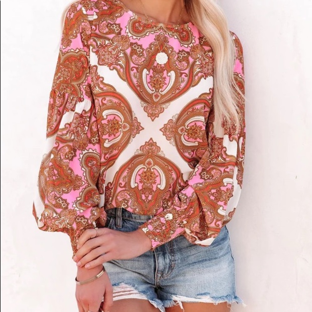 Vici IVANNA PRINTED SMOCKED BLOUSE - PINK MULTI